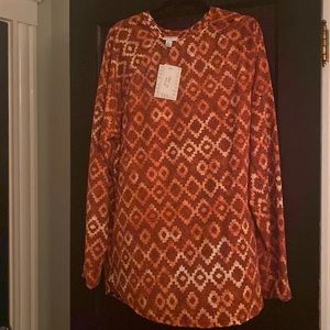 Lularoe Erin Raglan Sleeve top